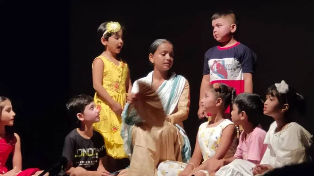 জামুগুৰিহাটত শিশু নাটক তেজীমলা