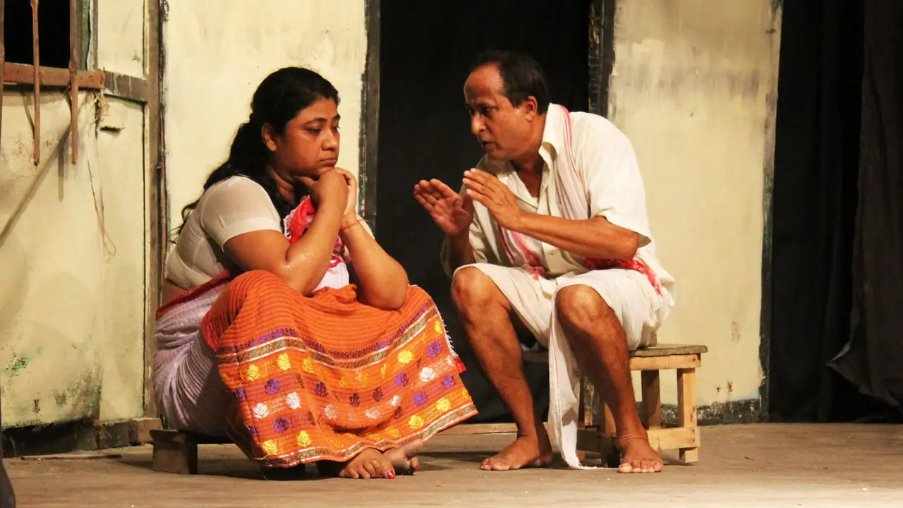 মহেন্দ্ৰ বৰঠাকুৰৰ নাটক