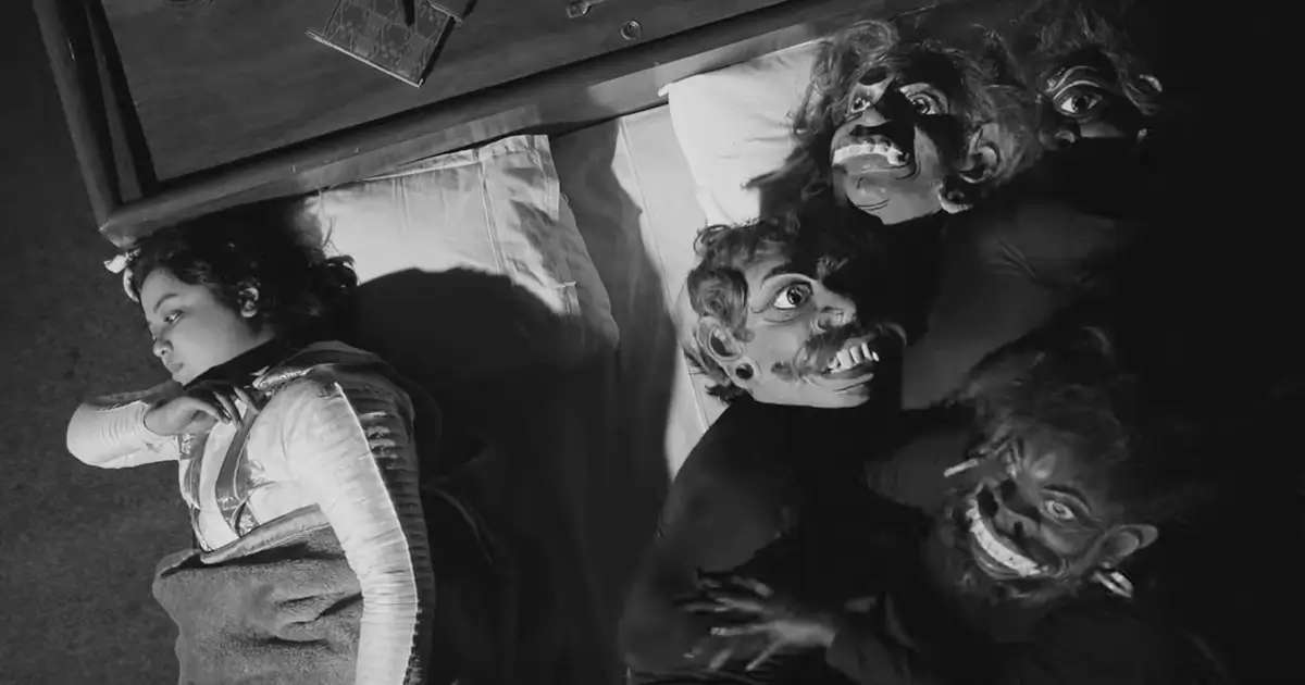 এনেকৈয়ে ভাস্বত হয় সৃজনৰ লগ্ন