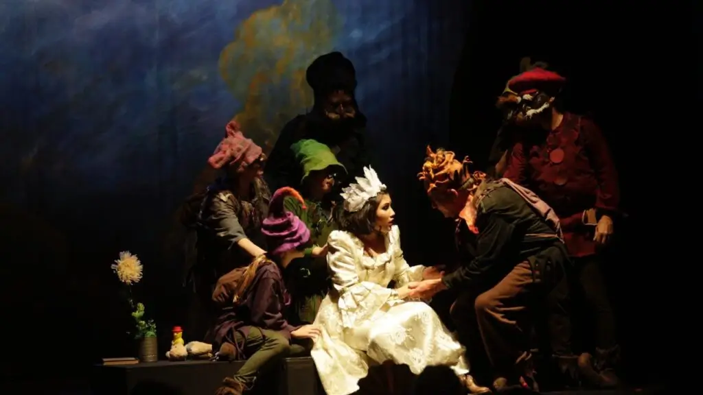 নাটকত আলোকসম্পাত